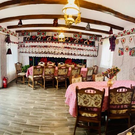 Floare De Maramures 1 Farkasrév Kültér fotó