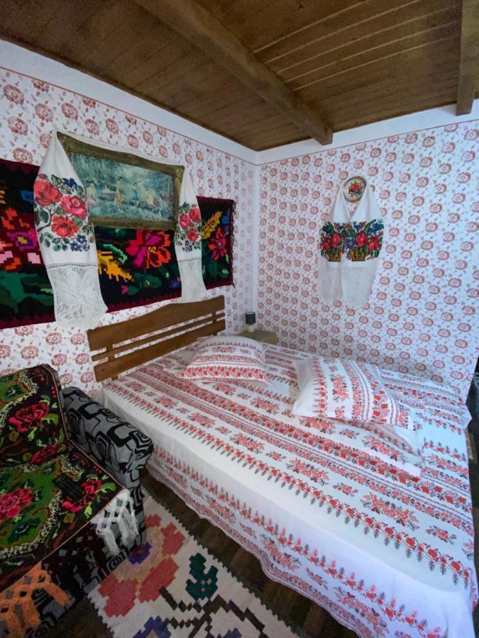 Floare De Maramures 1 Farkasrév Kültér fotó