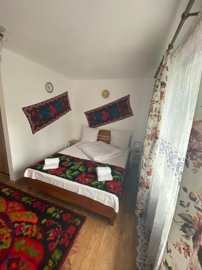 Floare De Maramures 1 Farkasrév Kültér fotó